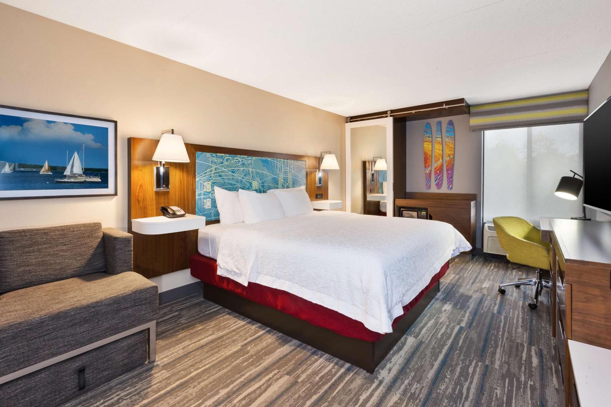 Hampton Inn Traverse Stadt Exterior foto